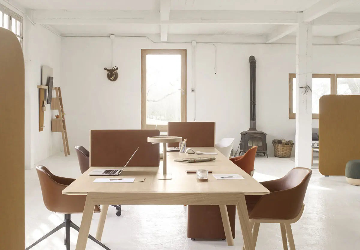 Heldu Rectangular Table
