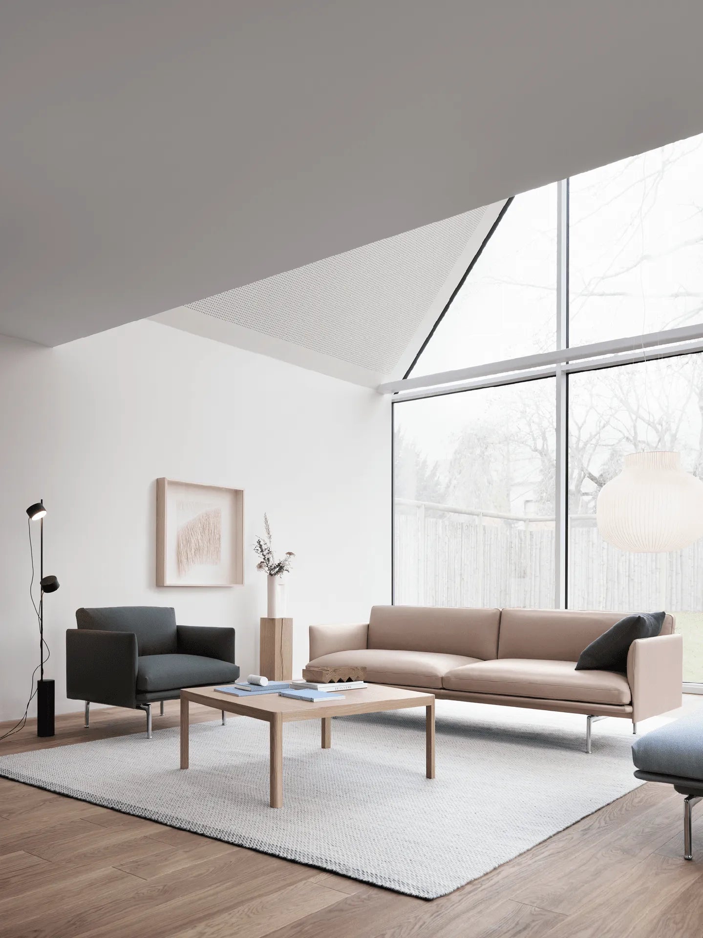 (1pc) Outline Sofa