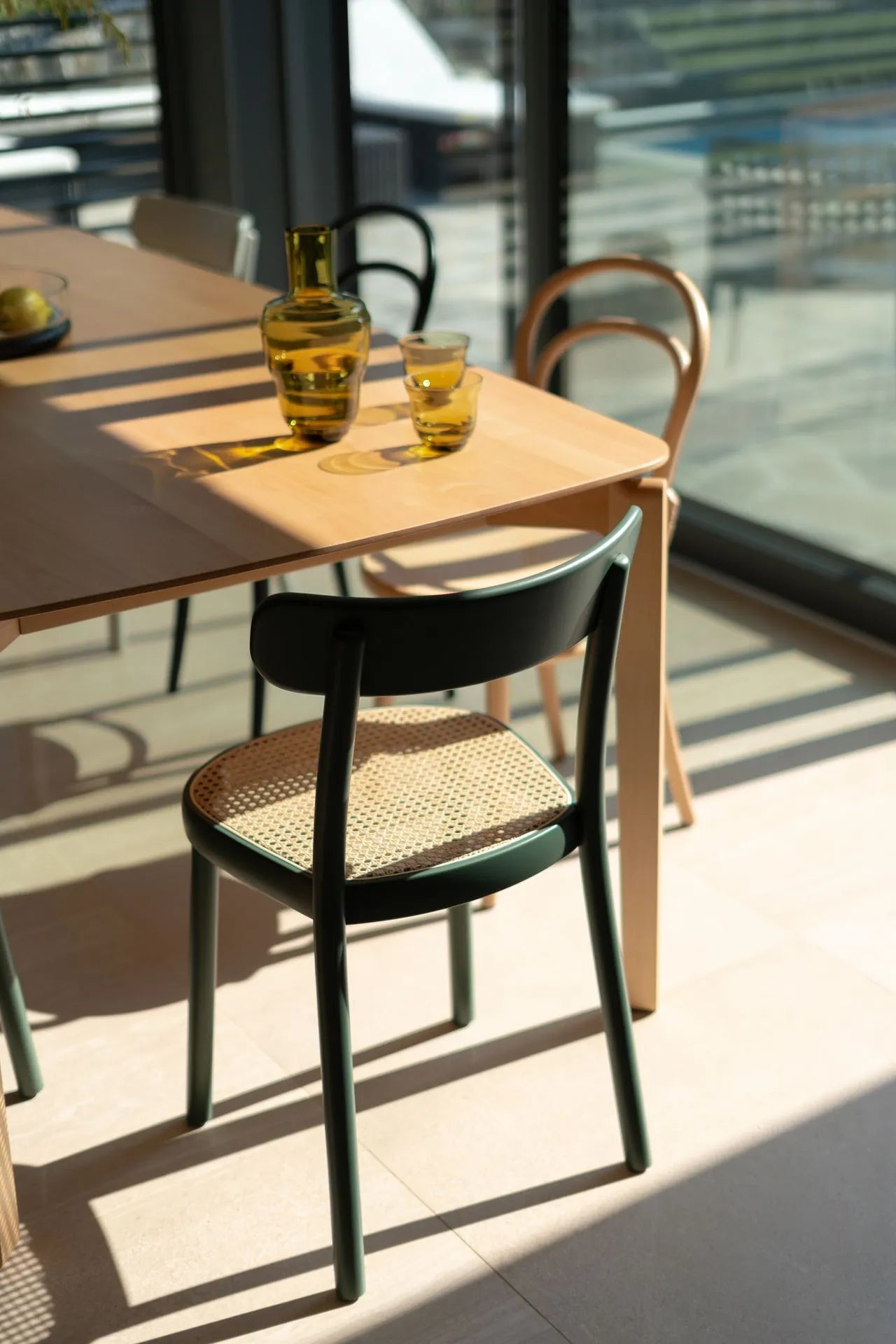 Table Leaf 442