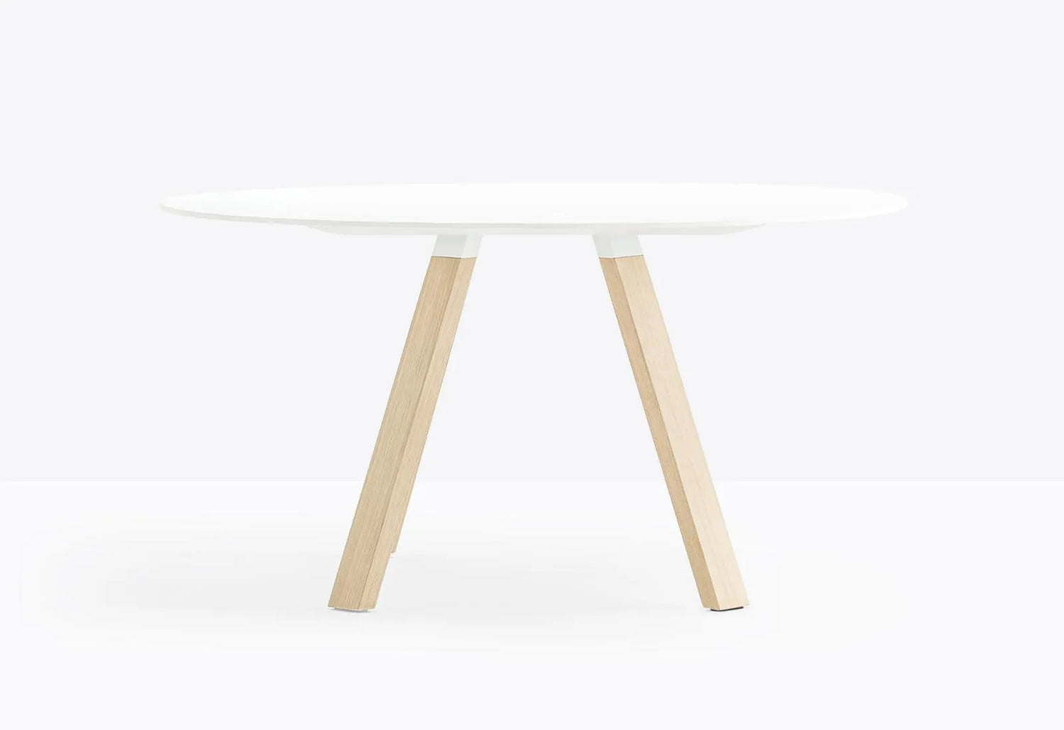 Arki-Table Round - W149