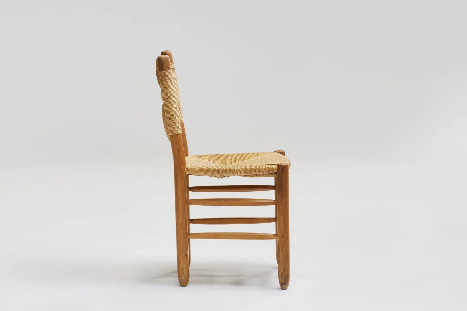 Set of 6 dining chairs 'Bauche n°19' by Charlotte Perriand