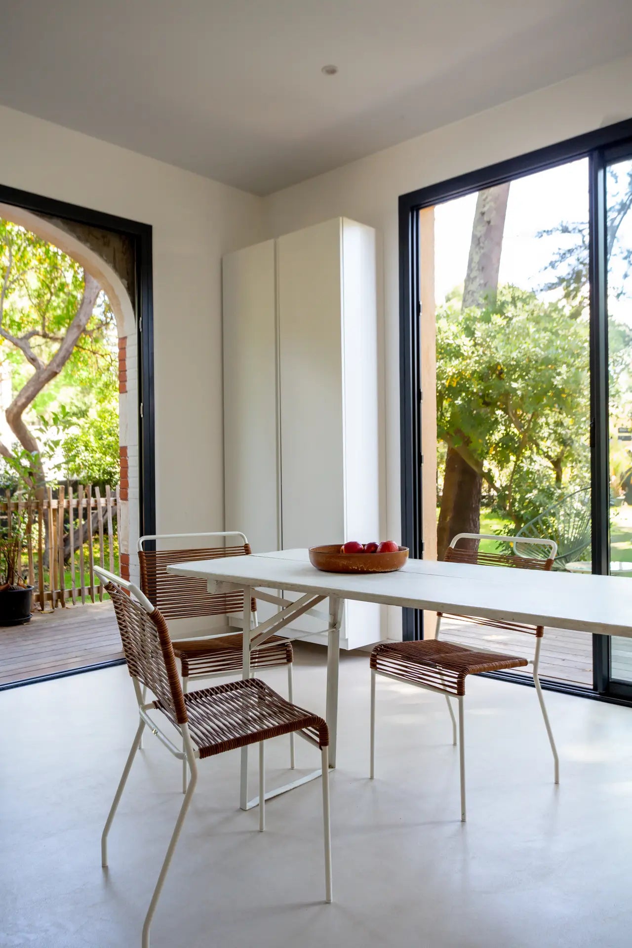 Doline Chair