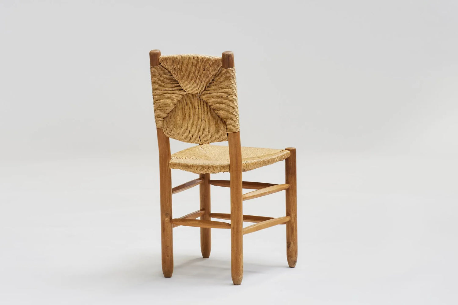 Set of 6 dining chairs 'Bauche n°19' by Charlotte Perriand