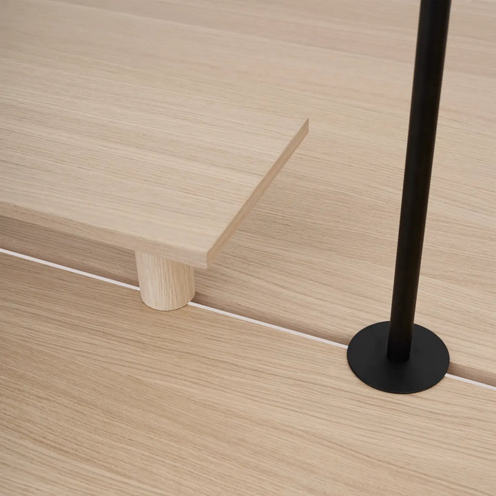 Linear Mounted Lamp