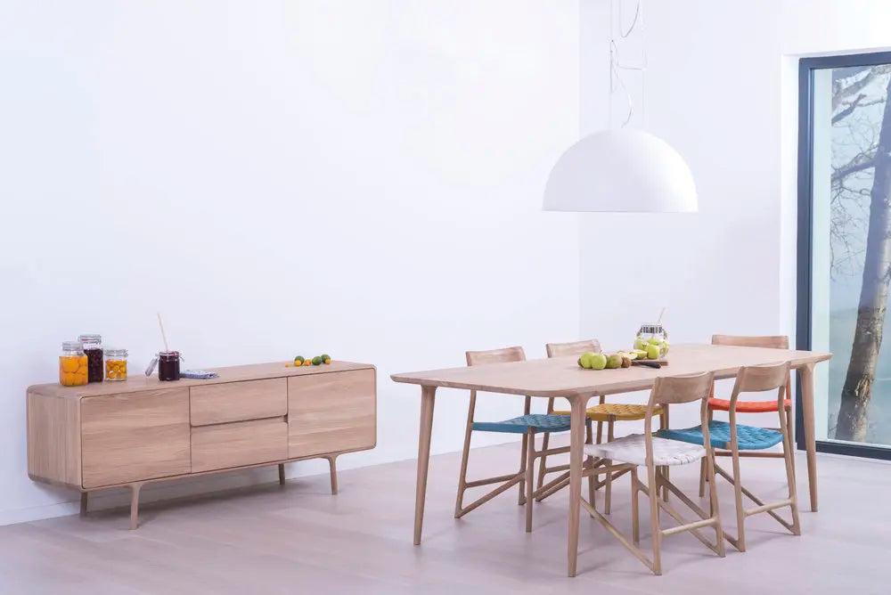 Table fauve