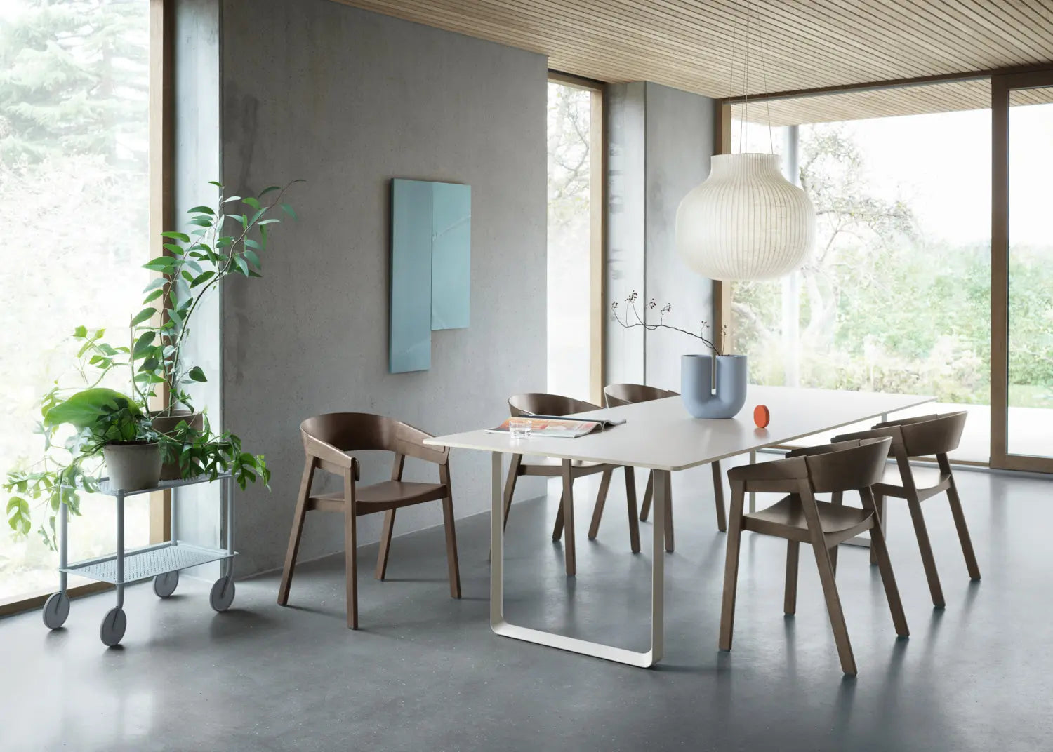 70/70 Table