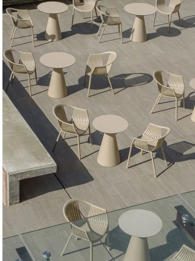 Ikon 867 Outdoor - Round Top