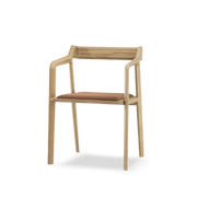 Kundera Chair