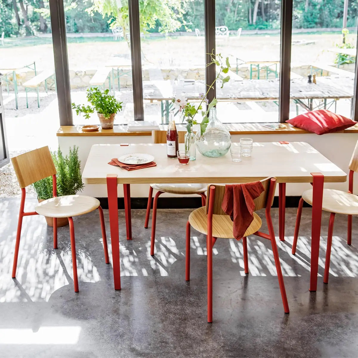Dining Leg