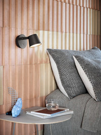Tip Wall Lamp