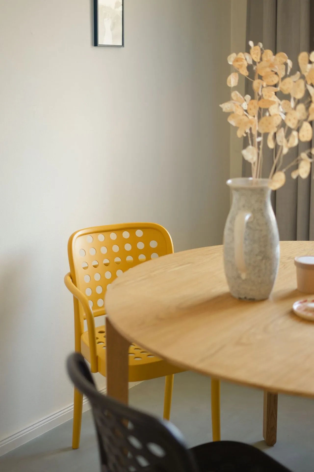 822 Armchair