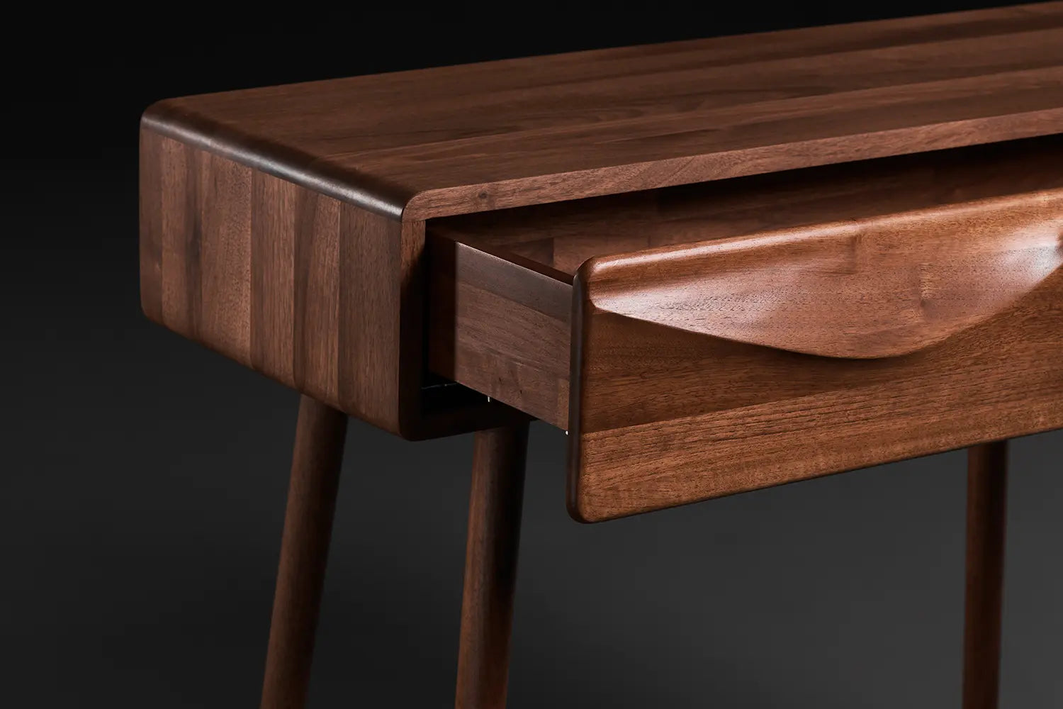 Lasta Console Table