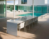 La Grande Table