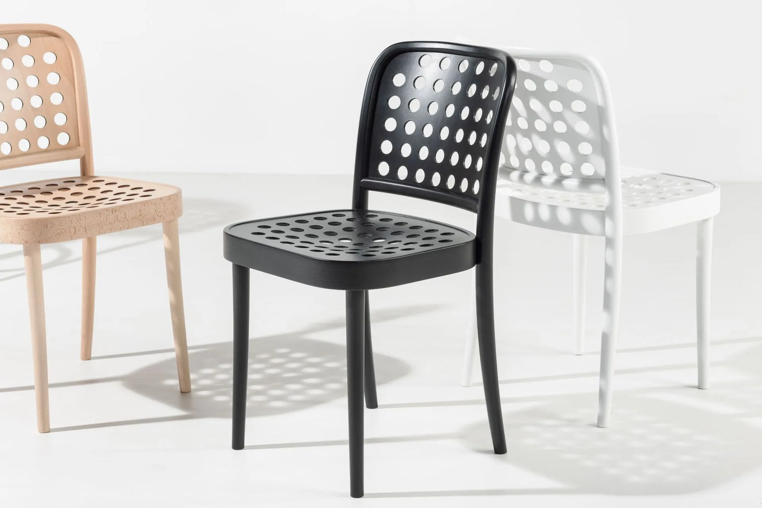 822 Armchair