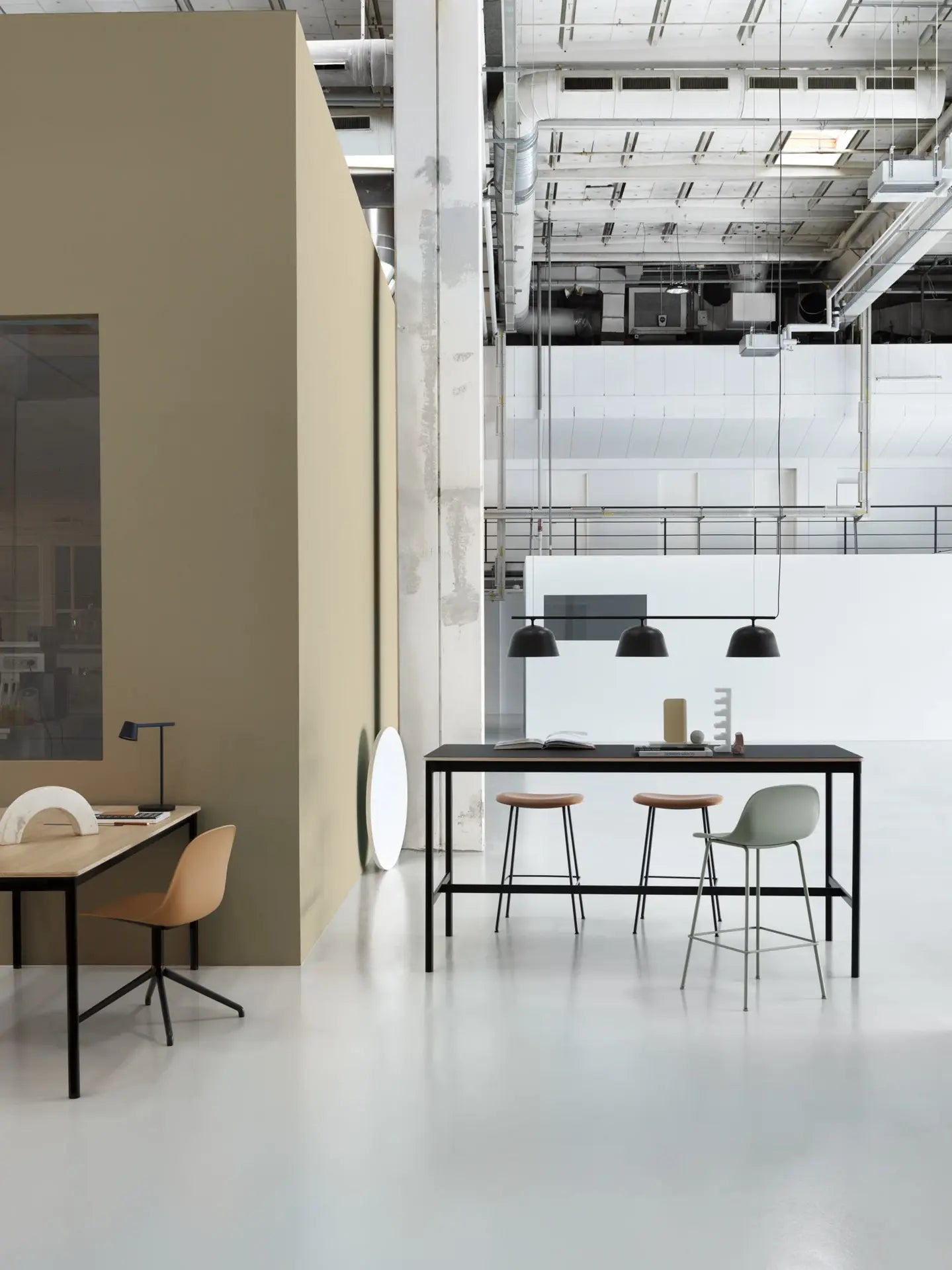 Base High Table