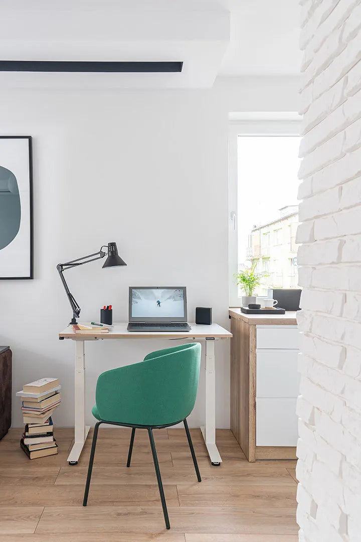 Compact Drive Desk Electrical Height Adjustable