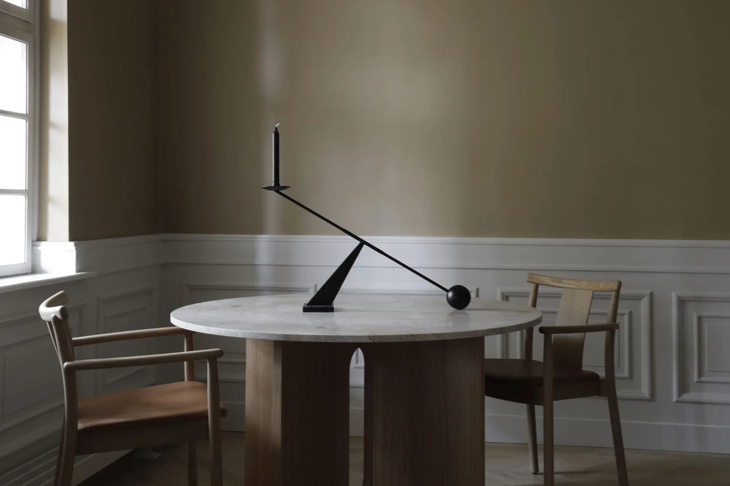 Merkur Dining Chair with Arms