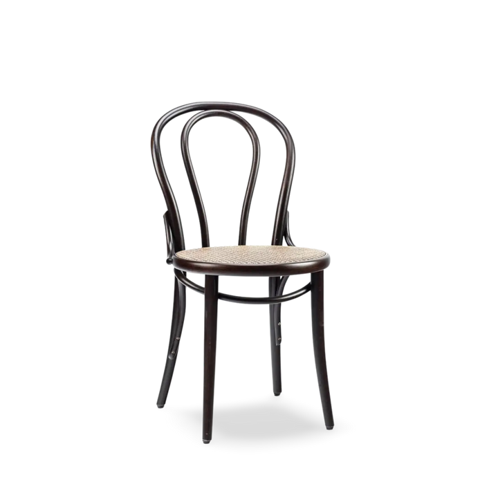 18 Chaise - Placage/ Bois massif et assise cannée