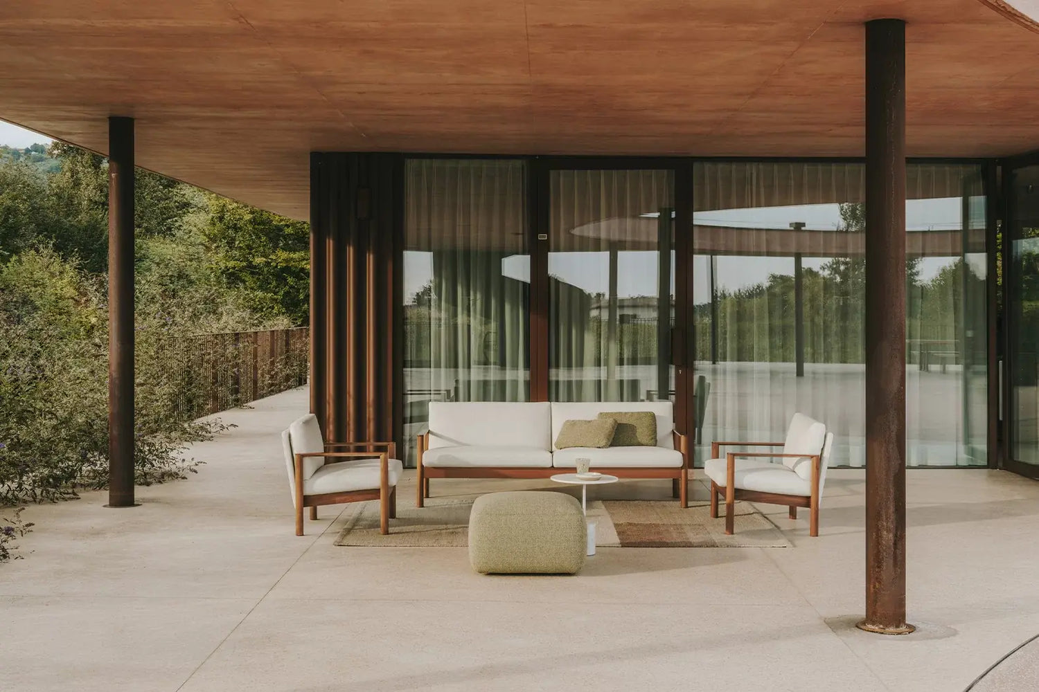 10:30 ED163 - 2-Seater Extended Outdoor Sofa