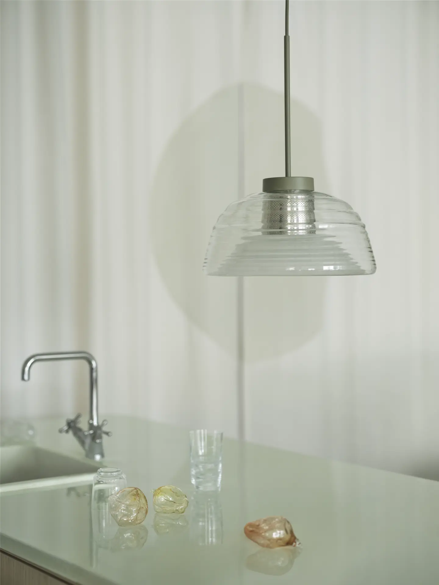 Lampe suspendue à deux niveaux