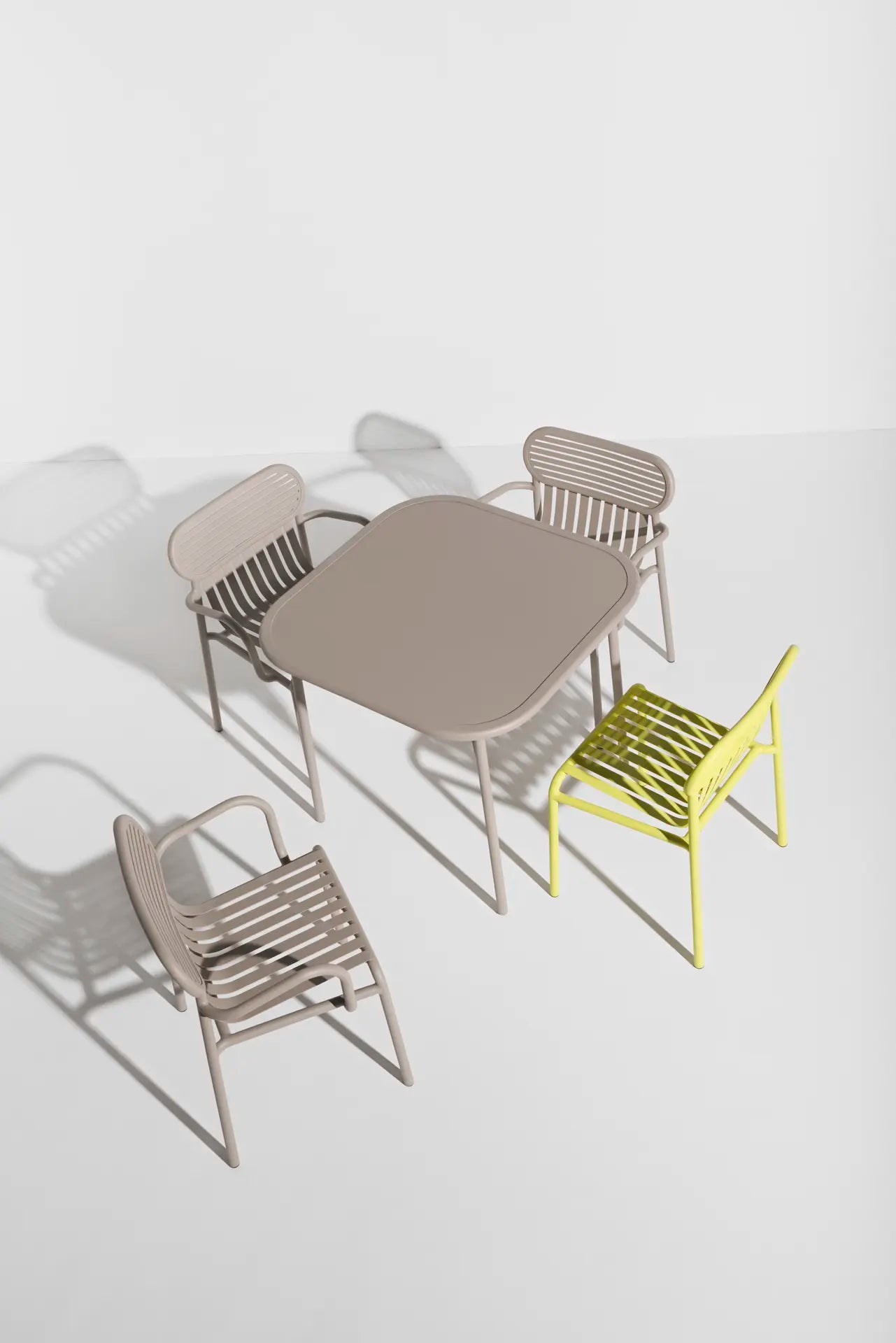 Week-End Plain Square Dining Table