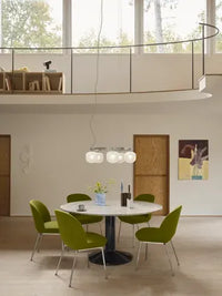 Table Midst