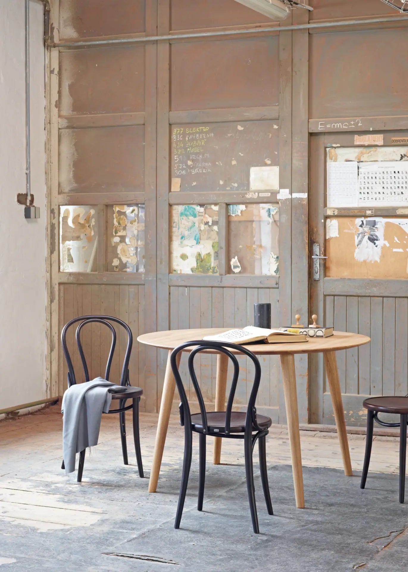 Table Malmö 707