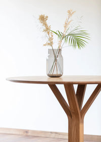 Bloom Central Table 271