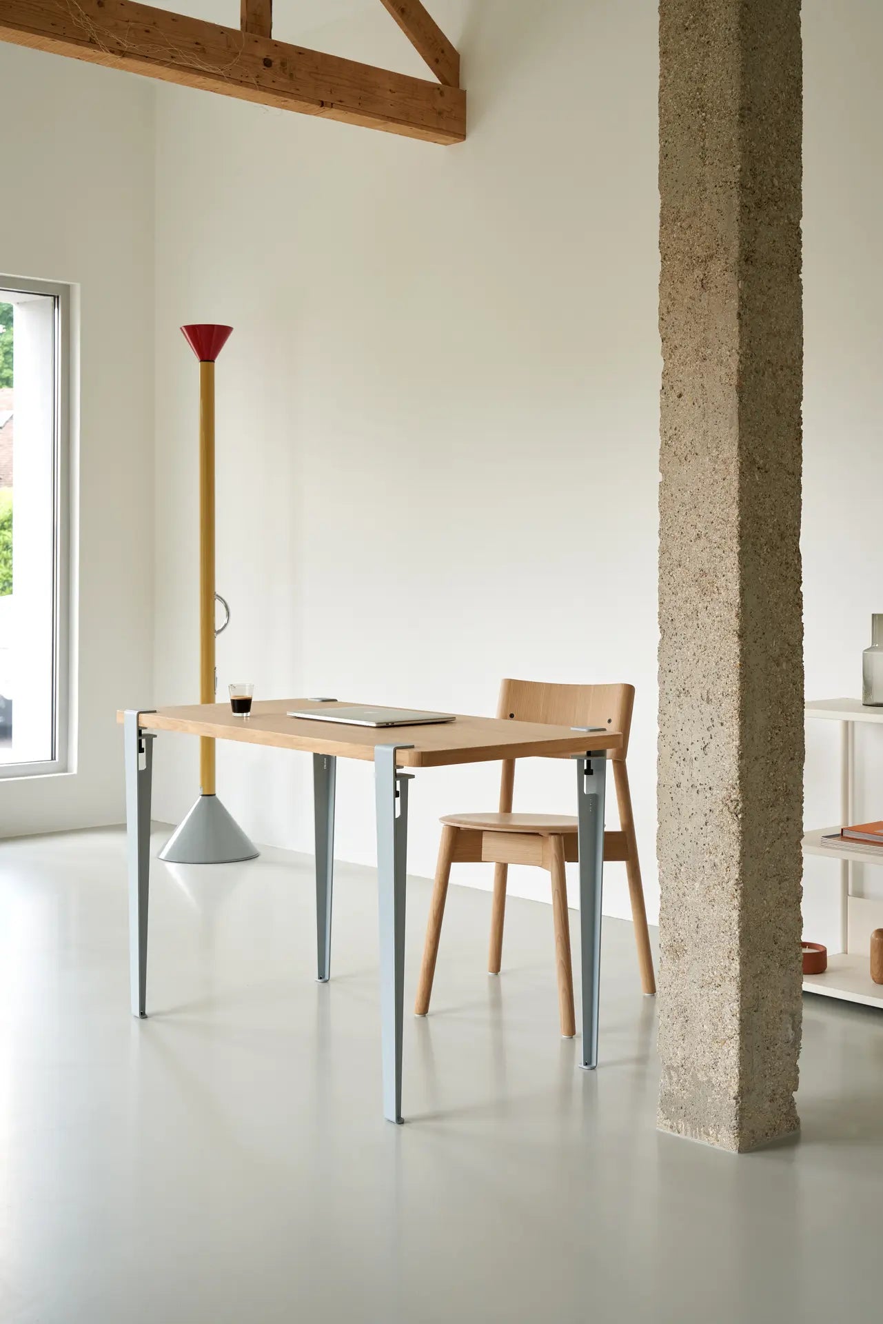 Pied de bureau (pied seulement)