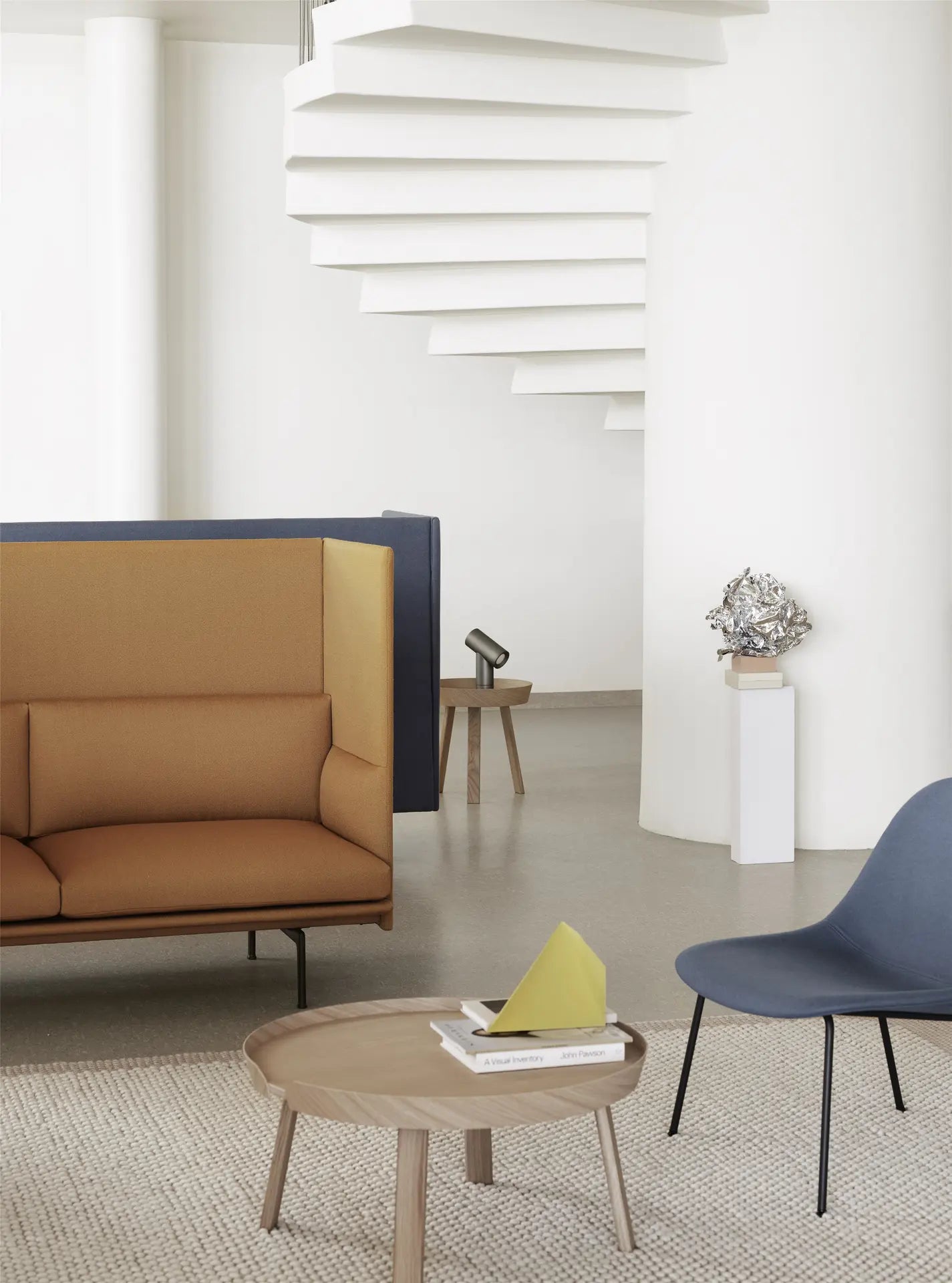 Around Table Basse
