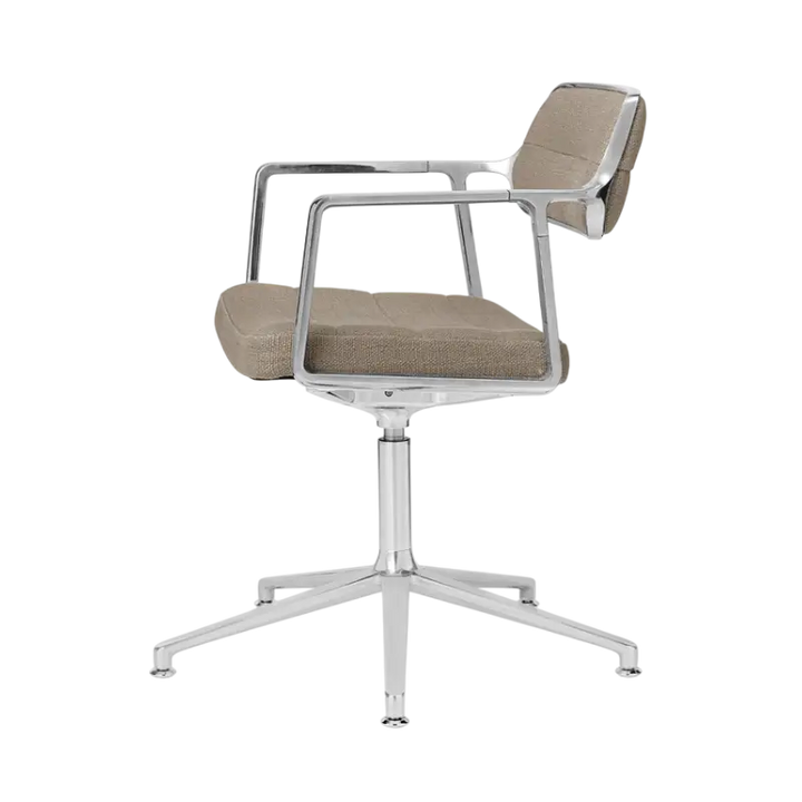 Vipp 453+ Swivel Chair