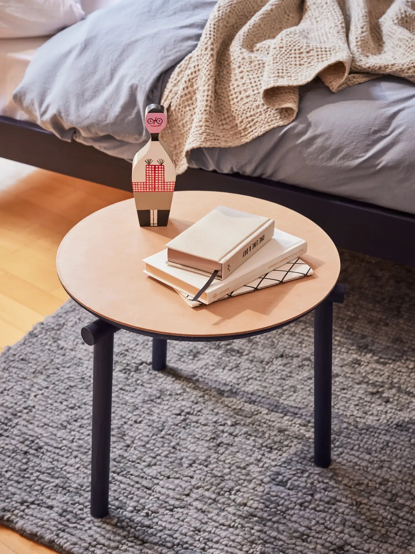 Jack-E Coffee Table