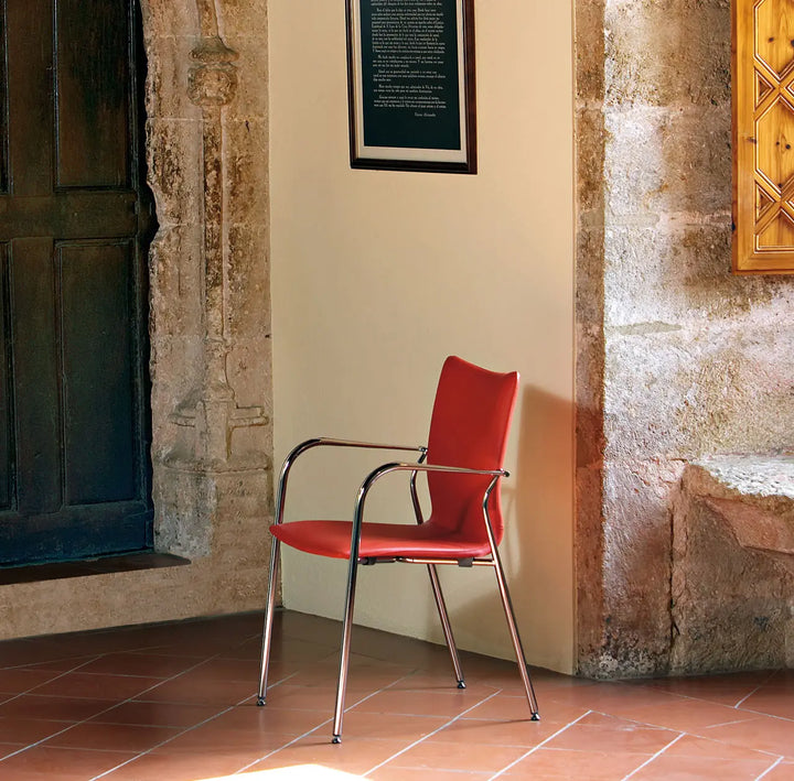 Ikara 4 Legs Upholstered without Armrest