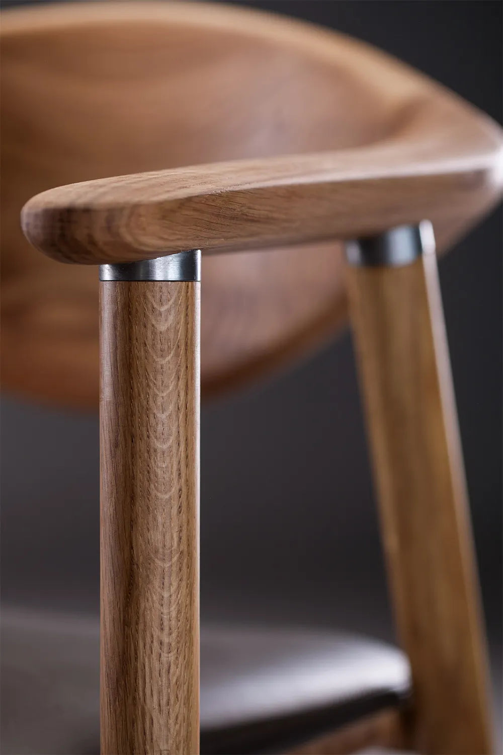 Chaise Naru