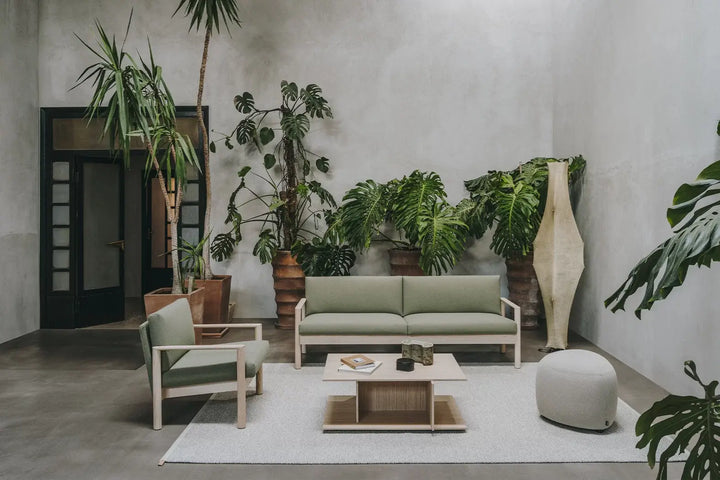 10:30 D161 - Armchair