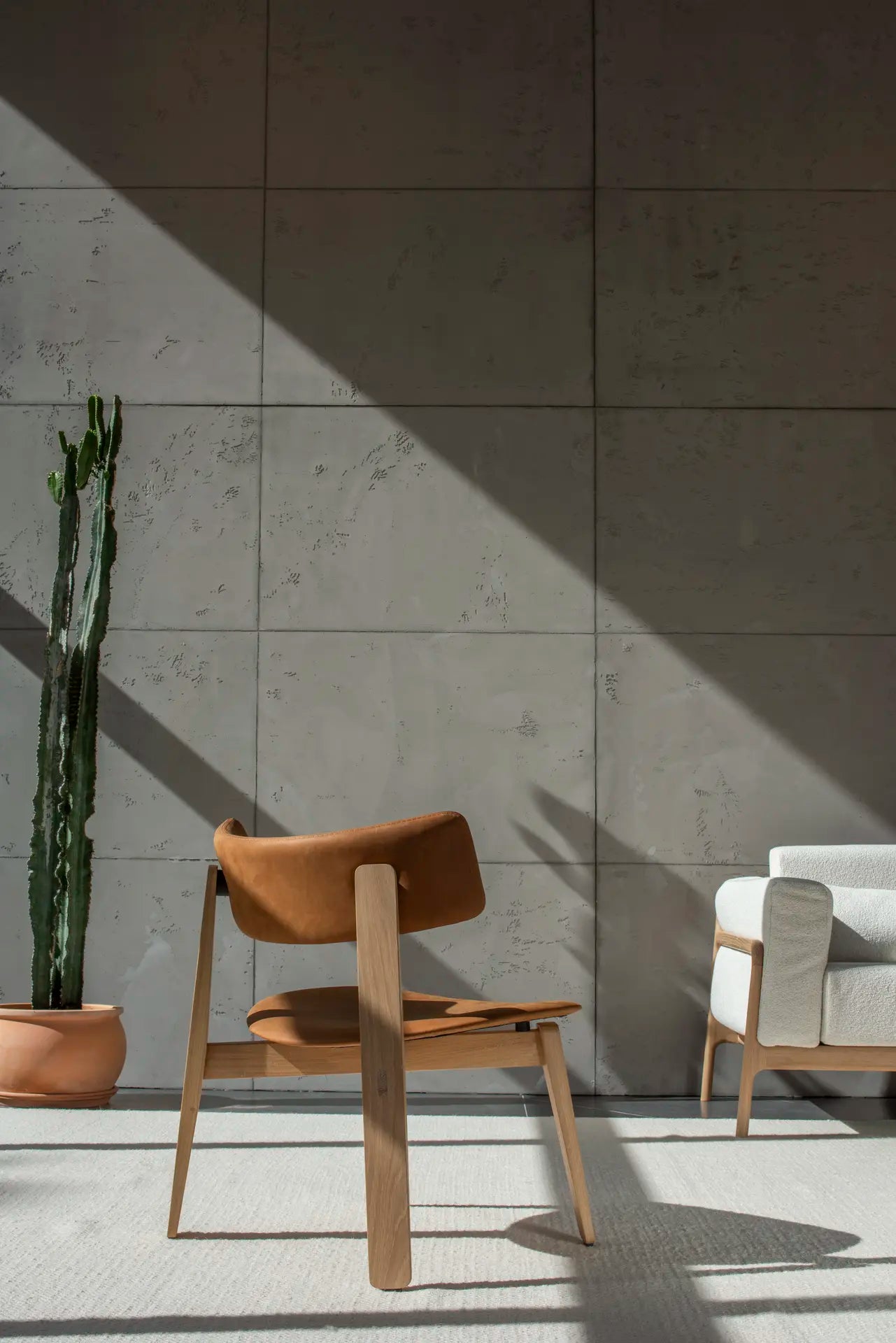 Nora Lounge Chair - Seat/Backrest Upholstered