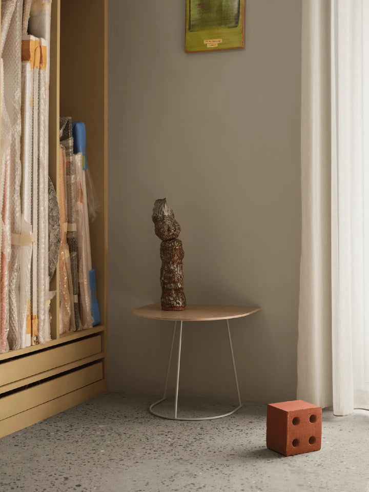 Airy Coffee Table