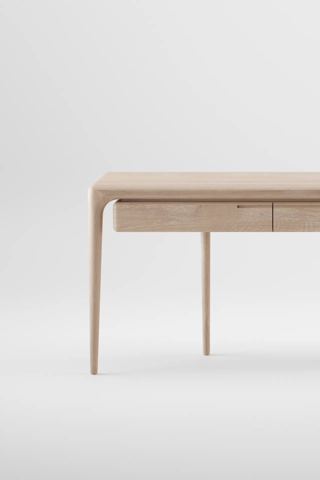 Latus Console Table