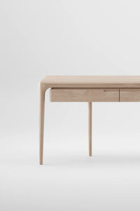 Latus Console Table
