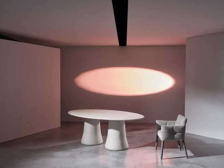 Mae 34 Table