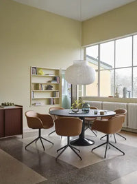 Table Midst