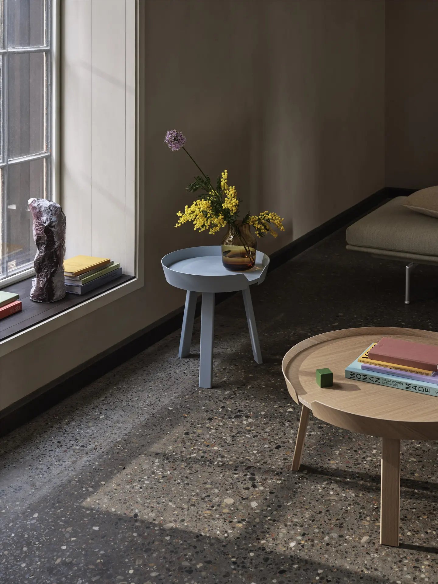 Around Table Basse
