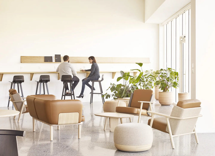 Kuskoa Bar Stool 81 cm