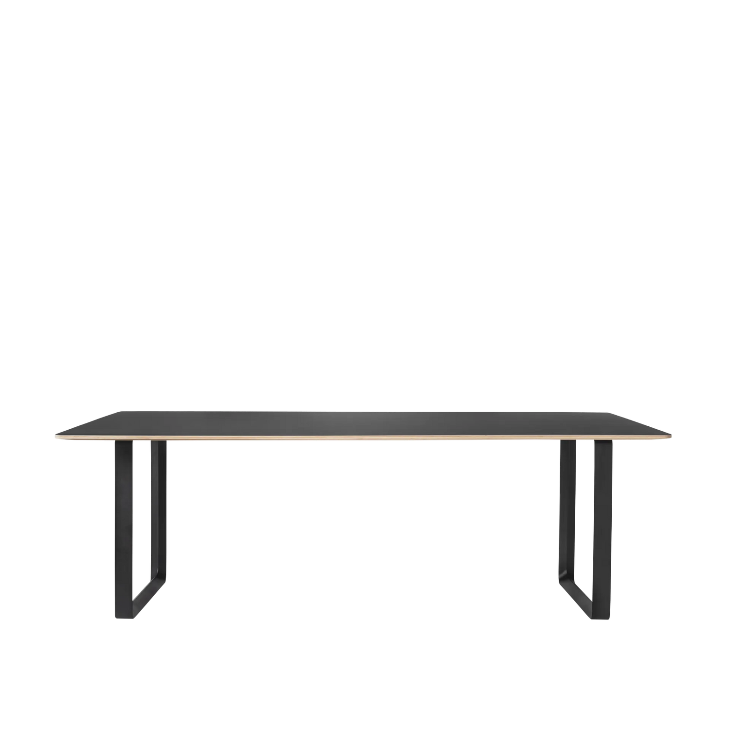 70/70 Table