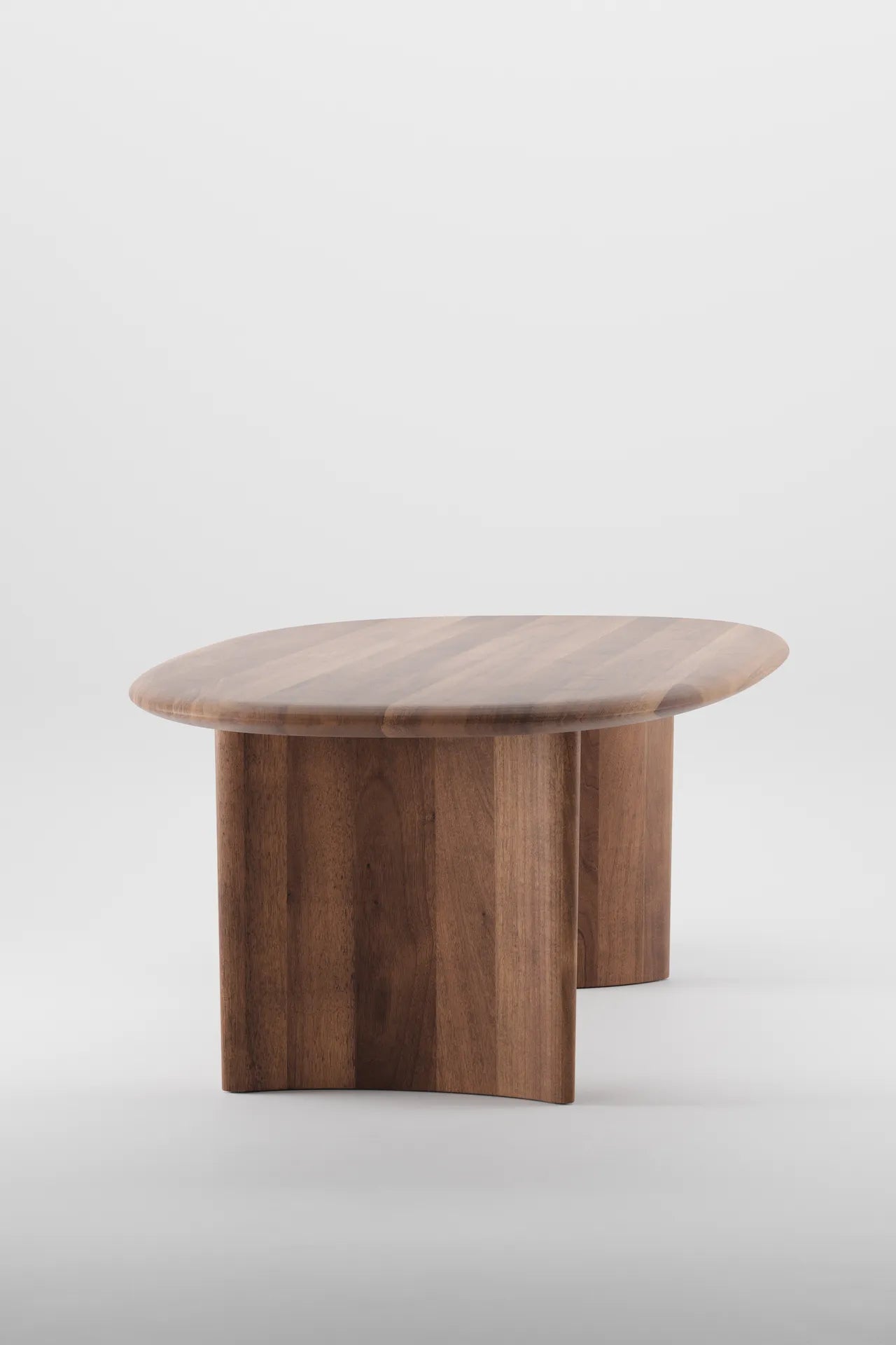 Table Ovale Monument