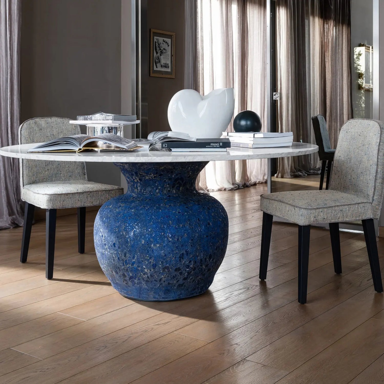 Moon 36 Table