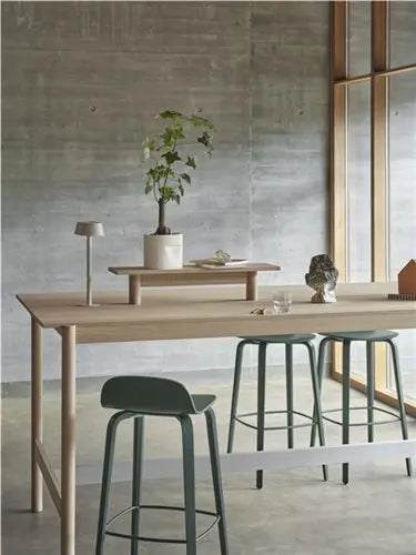 Linear System High Table All Black