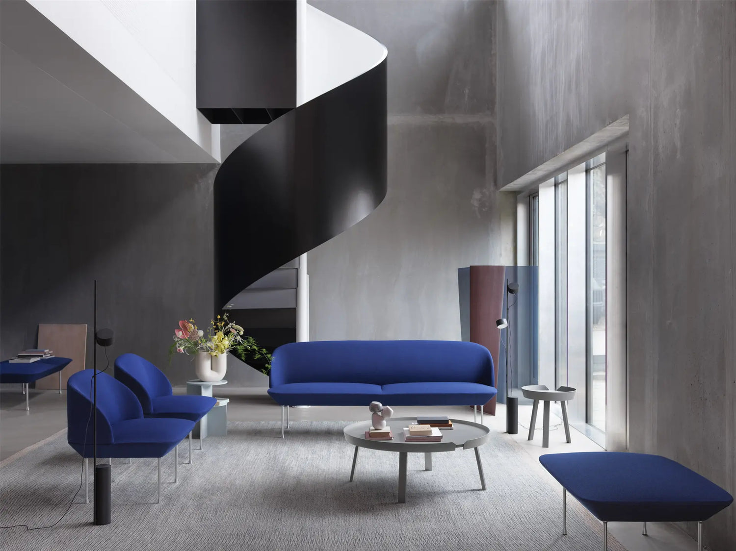 Around Table Basse