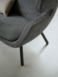 Moai Sofa