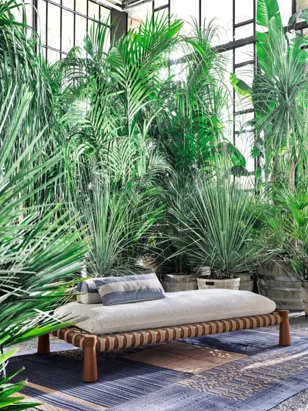 Guna 01 Outdoor Sunbed